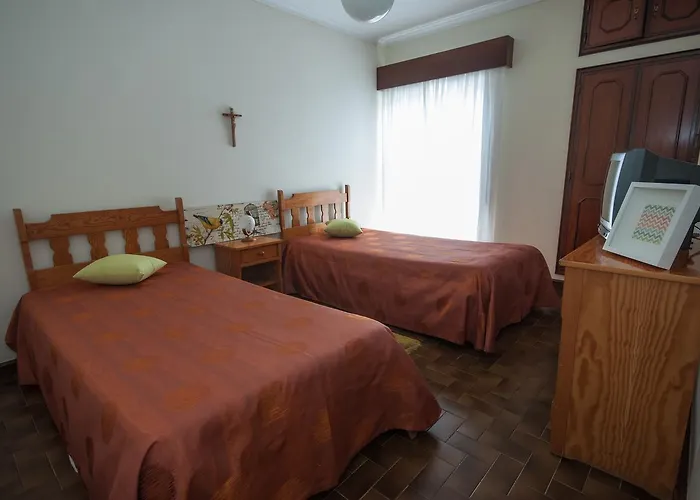 Gasthof Turisticos Ceu Azul Arcozelo (Porto)